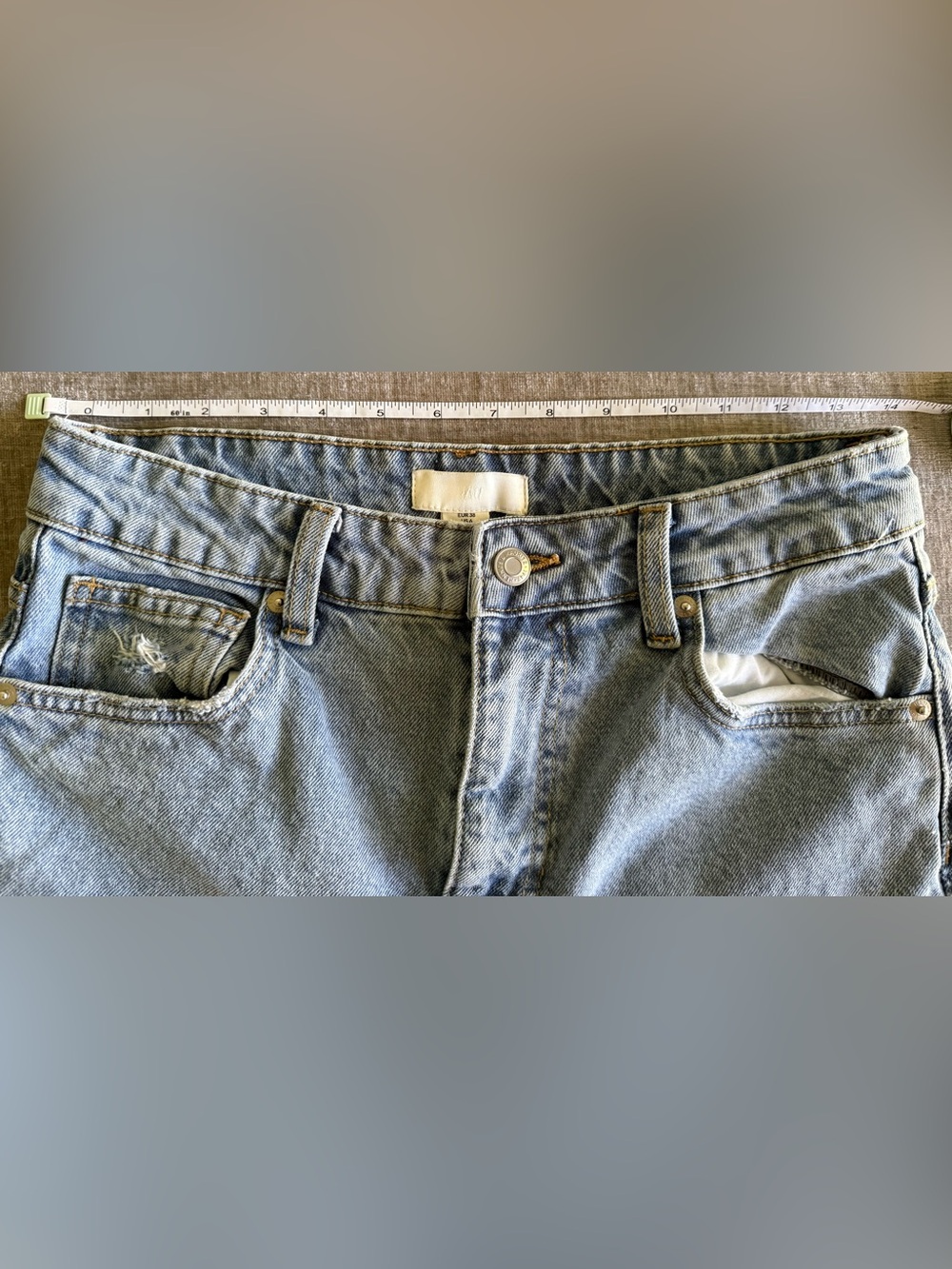 H&M Light Blue Women's Straight Leg Jeans | Size 6 - Picture 3 of 6